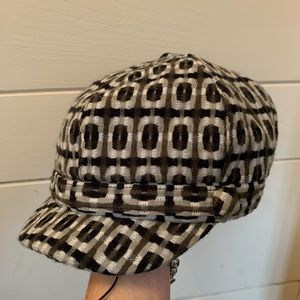 D&Y newsboy cap